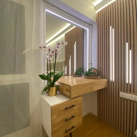 Appartamento Luxurious And Glamorous *