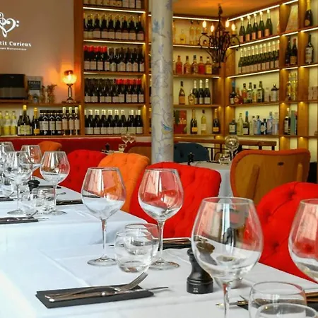 Luxurious And Glamorous * Parigi